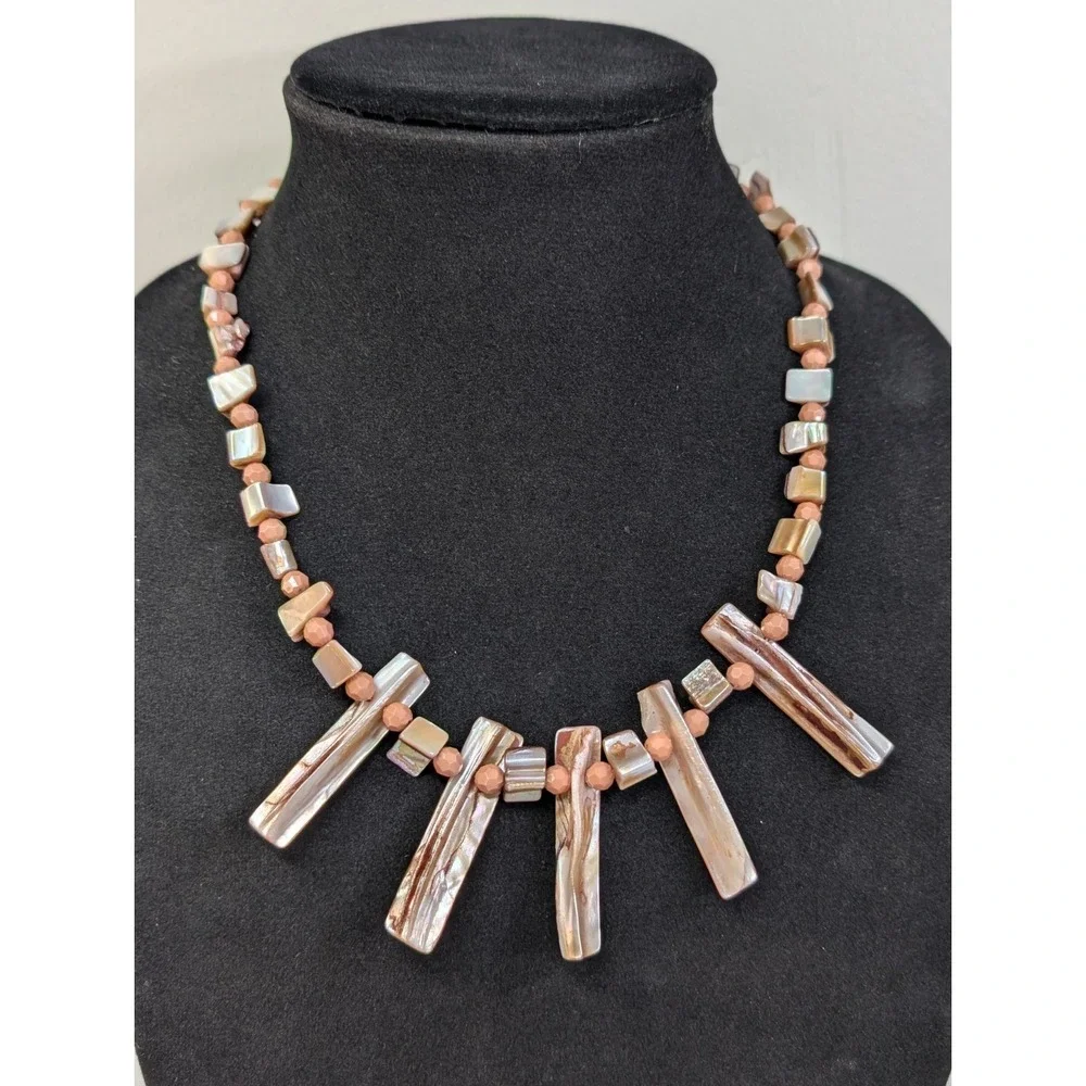 Vintage Silver Twist Barrel with Orange Shell Disk Statement Necklace‎
